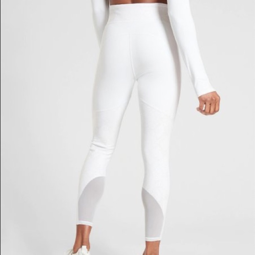 Athleta Stay Fly Reflective 7/8 Tight Leggings - Size XXS